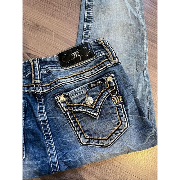 Miss Me Skinny Jeans - Picture 2 of 4